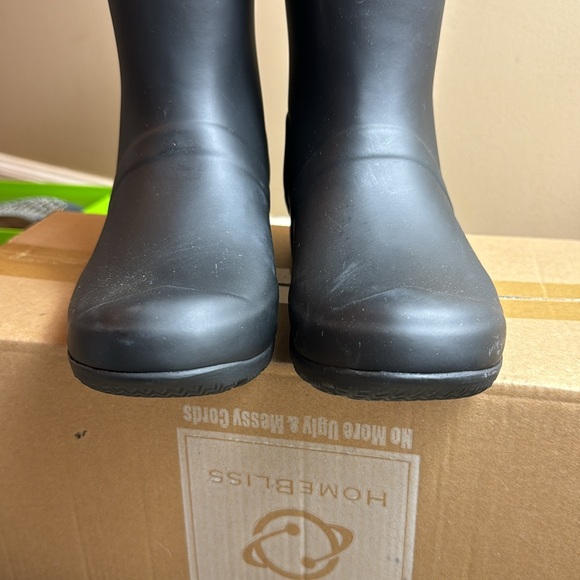 NWOT • HUNTER • 🖤♥️ • Women's Rain Boot, Black • Size US 5 🖤♥️ - Picture 7 of 11